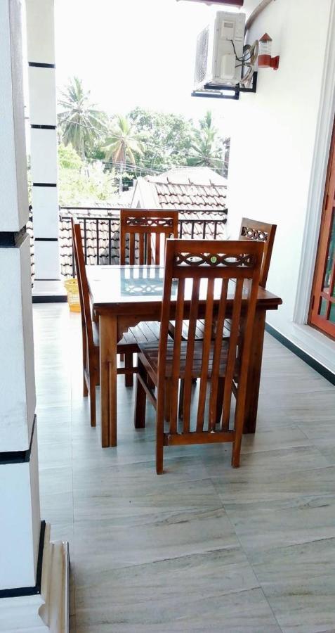 Reshani Guest House Negombo Dış mekan fotoğraf