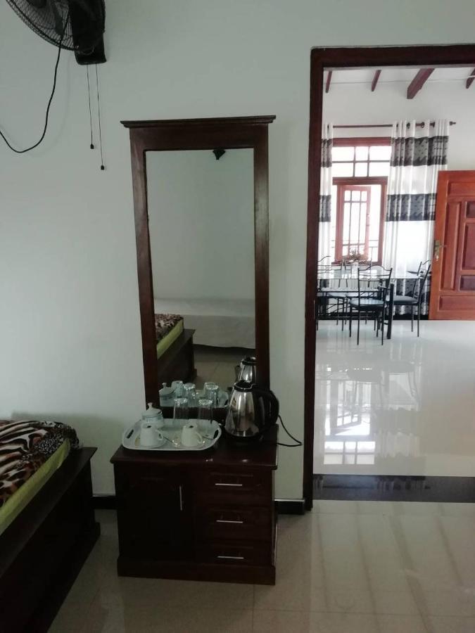 Reshani Guest House Negombo Dış mekan fotoğraf