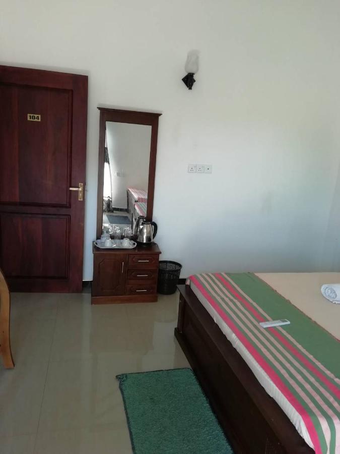 Reshani Guest House Negombo Dış mekan fotoğraf